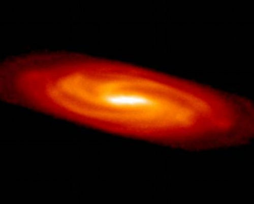 最新研究表明，太陽極有可能被暗物質(zhì)包圍